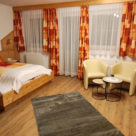 Gaestehaus Maria - Privatzimmer ナッセライト エクステリア 写真